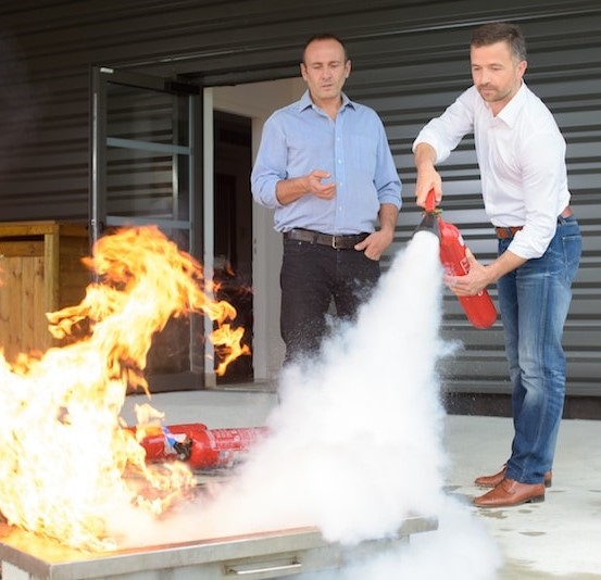 How to use a fire extinguisher